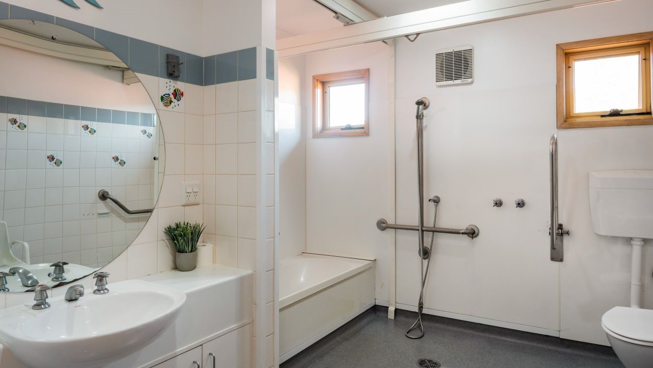 https://possability.com.au/wp-content/uploads/2025/07/Fern-Lodge_bathroom-web.jpg