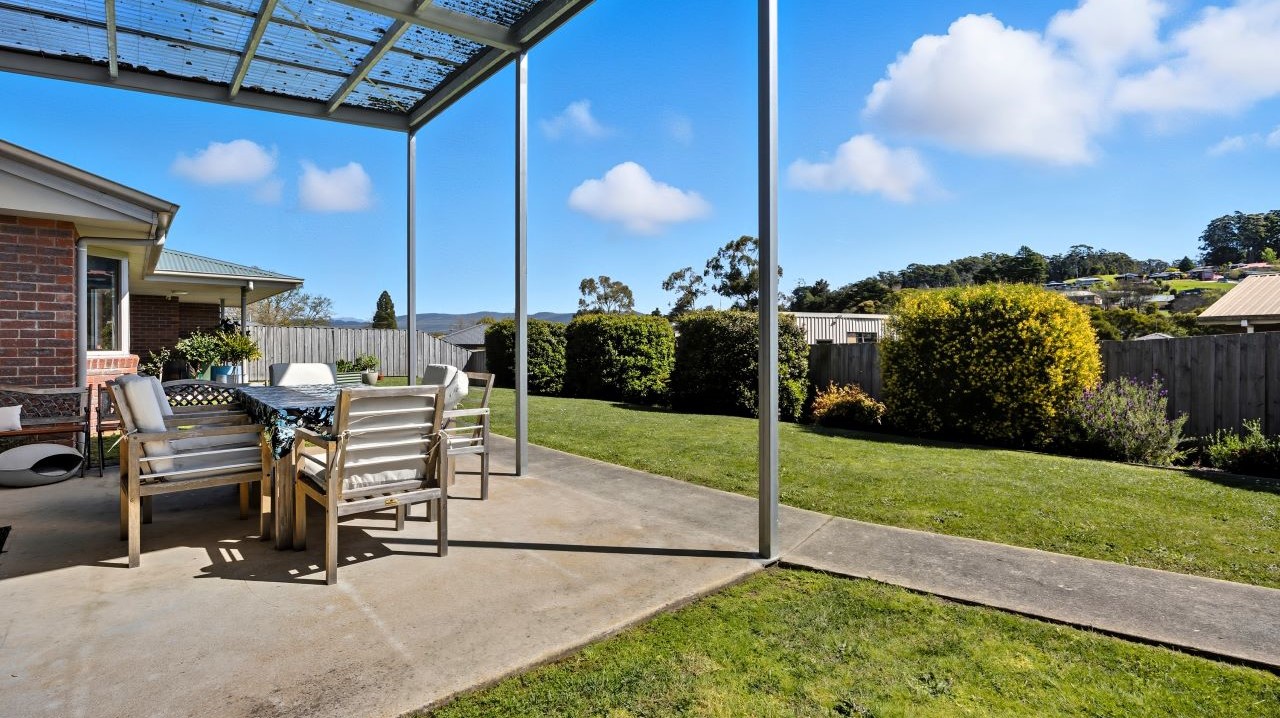 Rolandview_outdoor setting_web https://possability.com.au/wp-content/uploads/2025/10/Rolandview_outdoor-setting_web.jpg